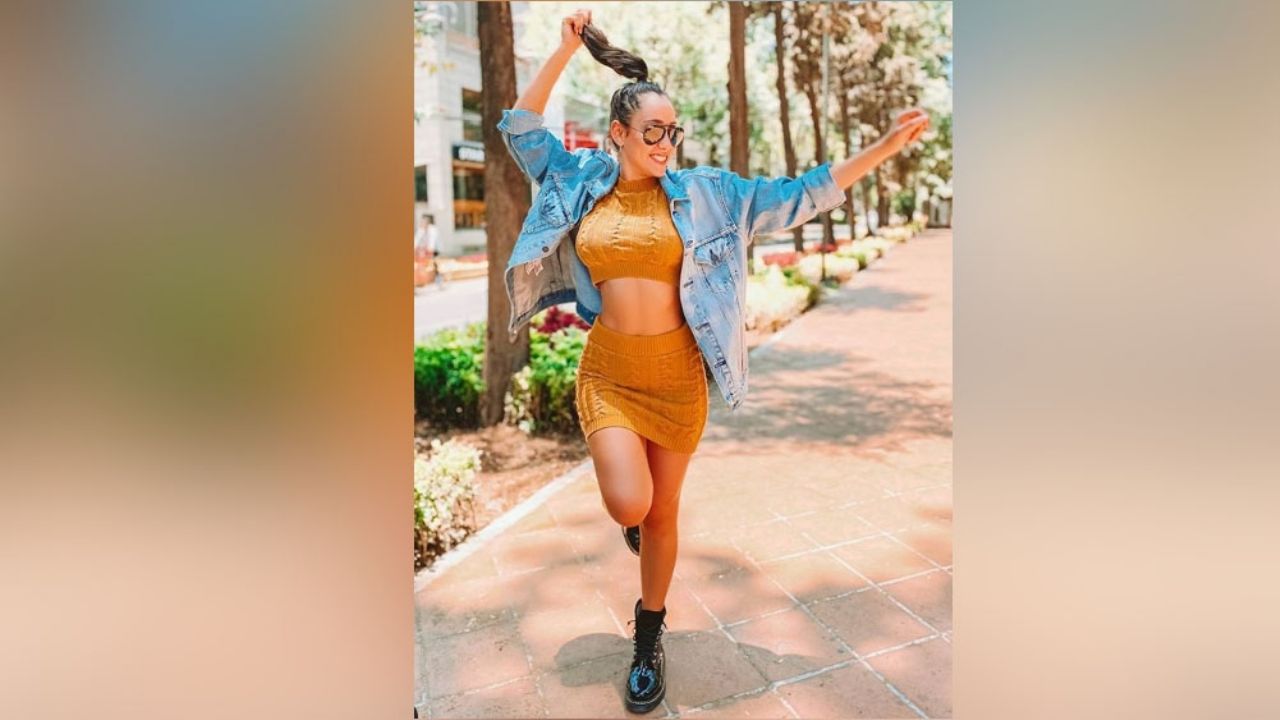 ¡De infarto! Frente a la ventana, Keyla Caputo enseña su retaguardia al natural