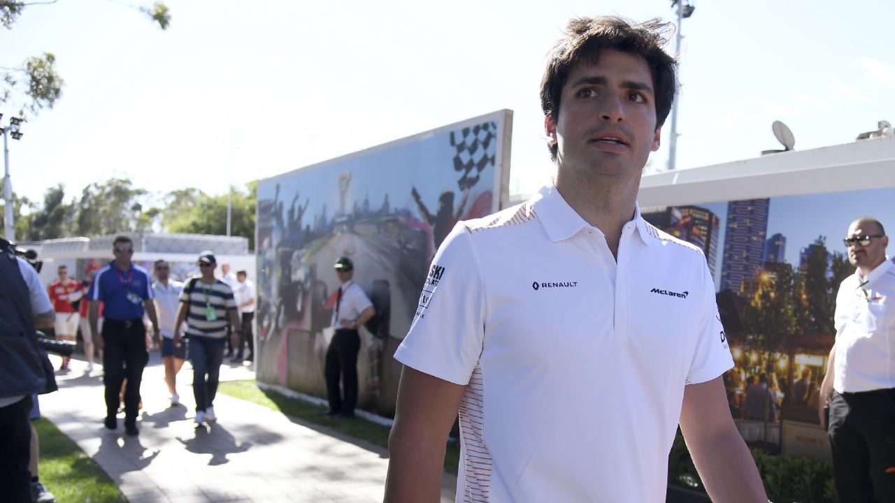 Carlos Sainz Jr. llega a un acuerdo con Ferrari y será su nuevo piloto