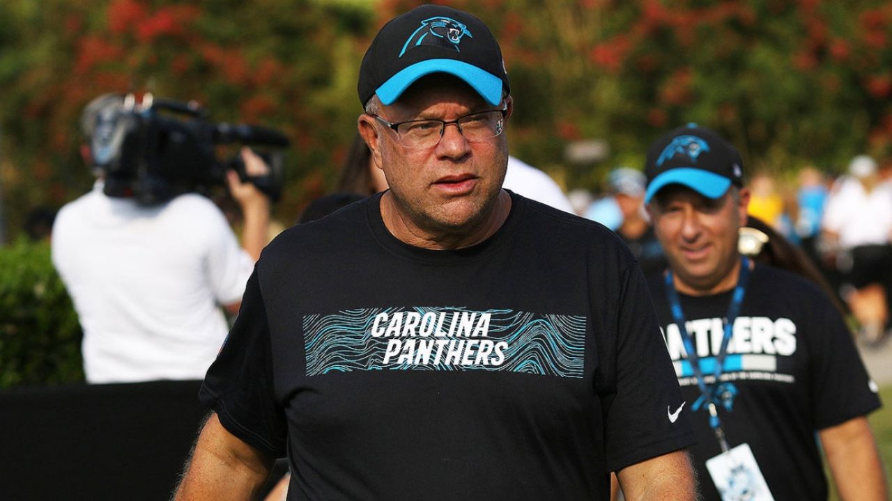 Dueño de Panteras de Carolina espera ver aficionados en los estadios de la NFL