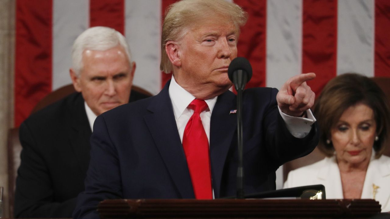 Trump anuncia que EU trabaja en el desarrollo de un “súper dúper misil”