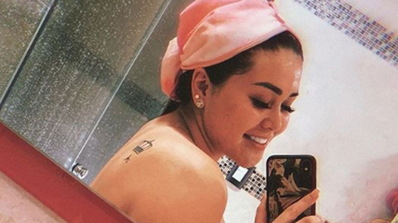 VIDEO: ‘Gomita’ sorprende en Instagram con candente baile recién bañada