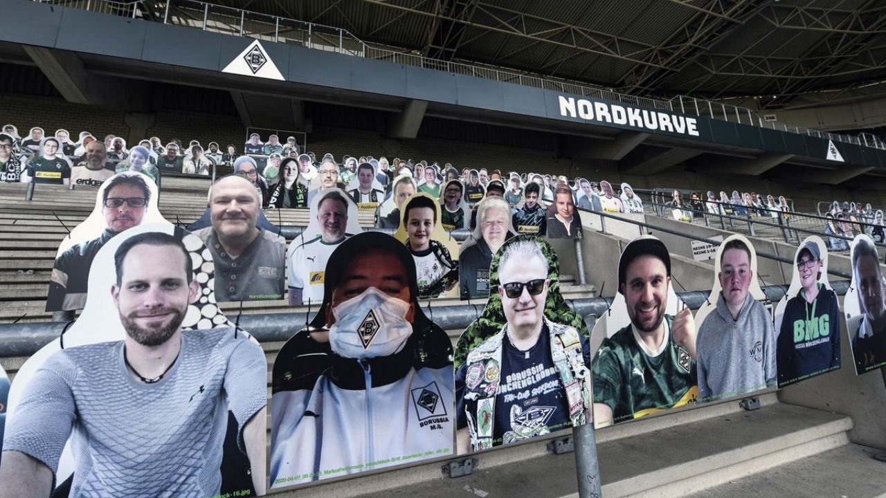 Figuras de cartón, los nuevos aficionados en la Bundesliga