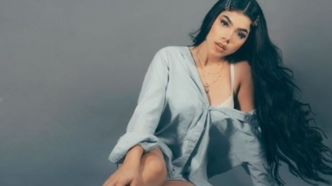 Al ritmo de Bad Bunny, Kenia Os hace sensual baile; fans se preguntan si se operó