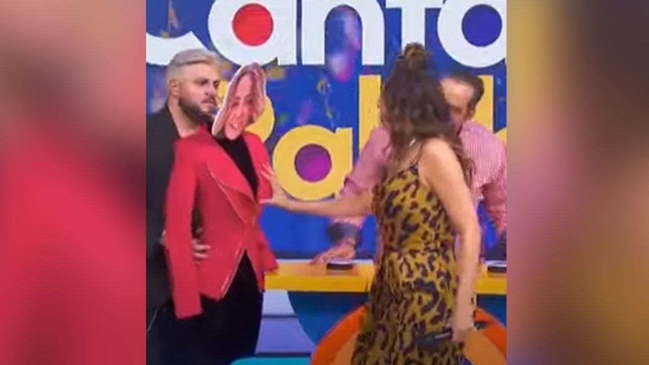 Galilea Montijo calienta el foro de ‘Hoy’ con atrevido manoseo a Andrea Legarreta