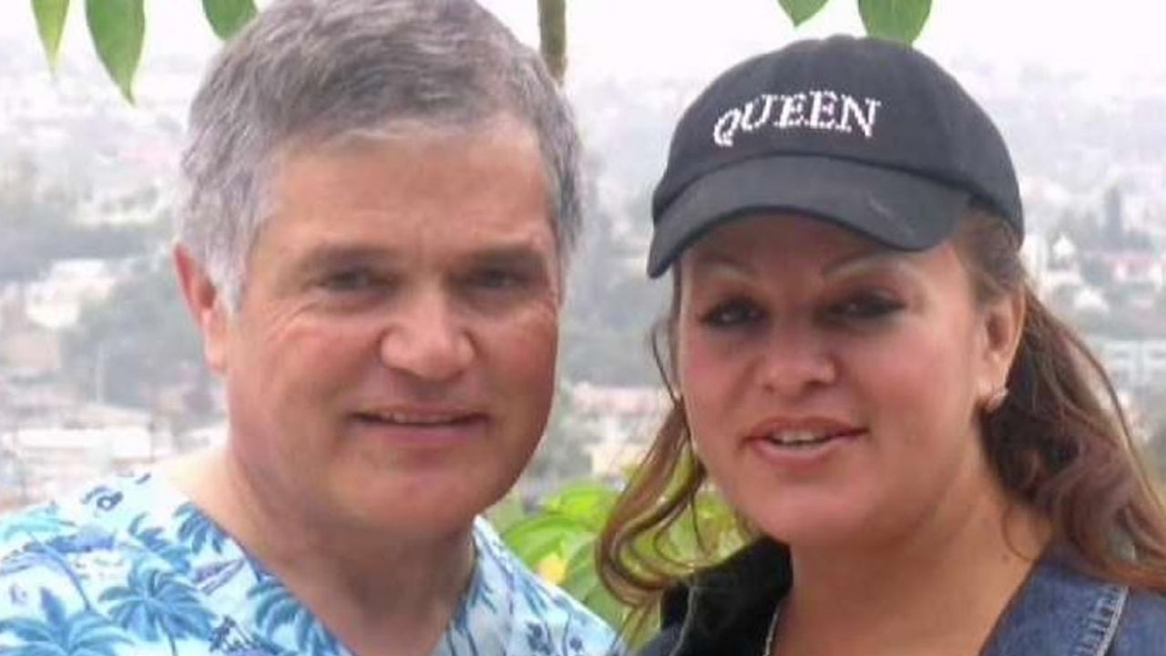 Cirujano de Jenni Rivera cuenta sobre las cirugías a las que se sometió la cantante