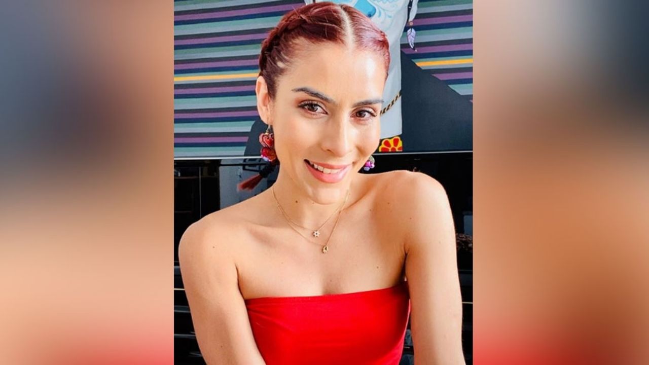 ¡Diosa! María León sorprende al mostrar su mejor pose arriba del tubo