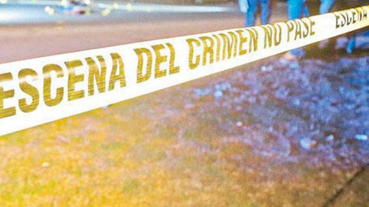 Guanajuato: Acribillan a 6 hombres y dos mujeres en una gasolinera