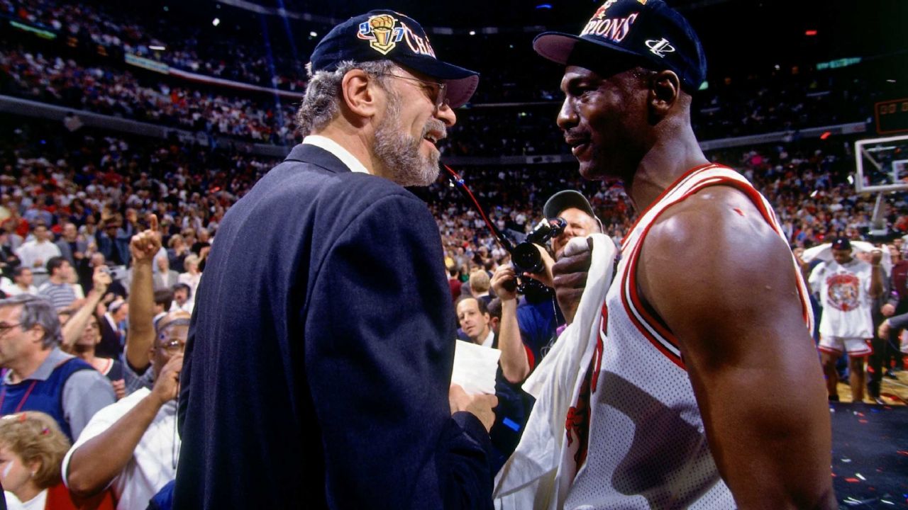 ‘The Last Dance’ de Phil Jackson le negó a Michael Jordan el séptimo título de los Bulls