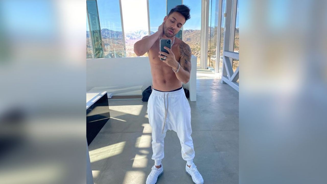 Prince Royce se quita la playera para realizar ‘sensual’ baile: “Qué delicia”