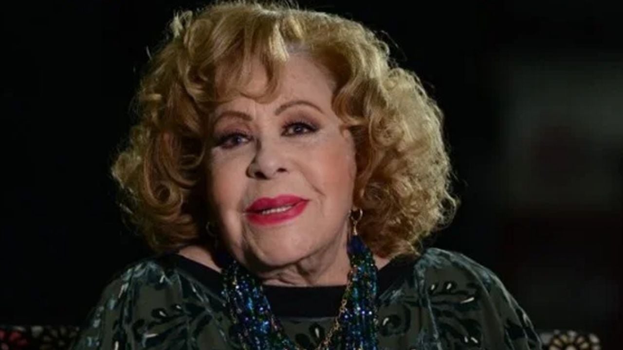 Silvia Pinal al desnudo: La actriz de Televisa pierde el pudor y comparte fotos sin ropa