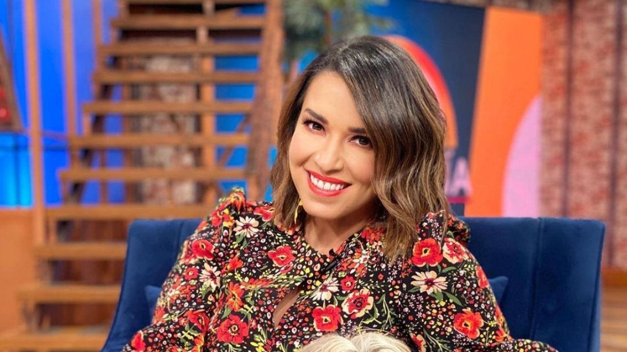 “Regresen a la víbora a Televisa”: Destrozan a Laura G tras primer TikTok grupal de ‘VLA’