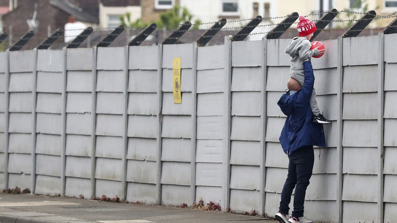 Premier League reporta seis nuevos casos de Coronavirus en sus integrantes