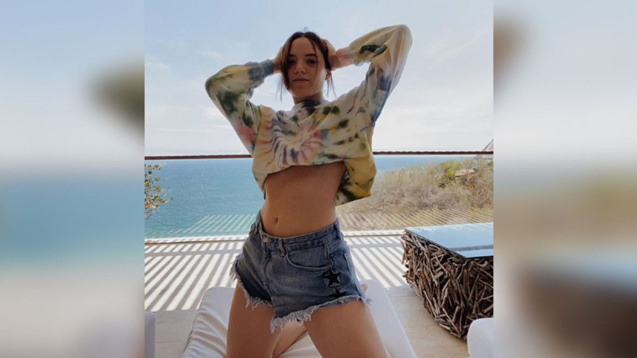 América Fernández presume su escultural cuerpo en sexy vestido blanco