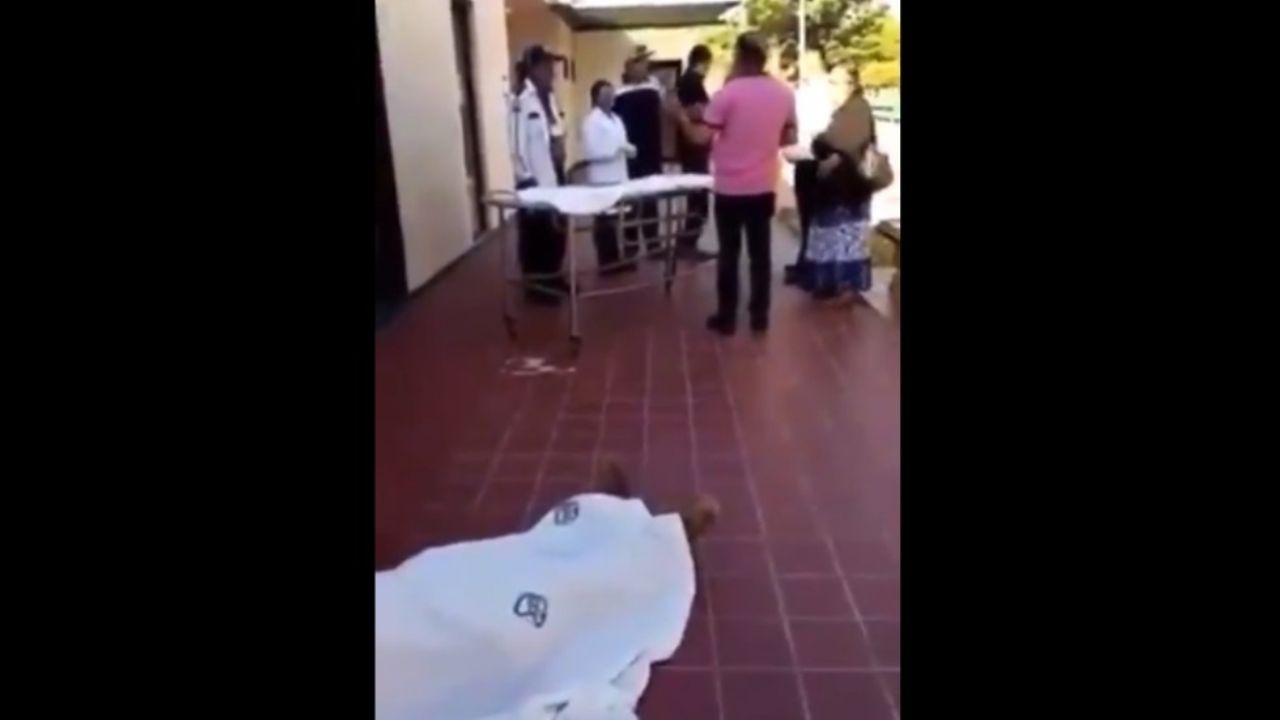 Denuncian negligencia médica en IMSS de Cócorit; dejan tirado a hombre afuera