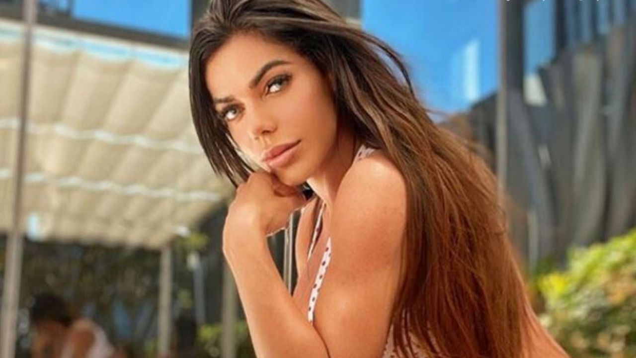 Suzy Cortez impresiona los fans con atrevido y refrescante video en el agua