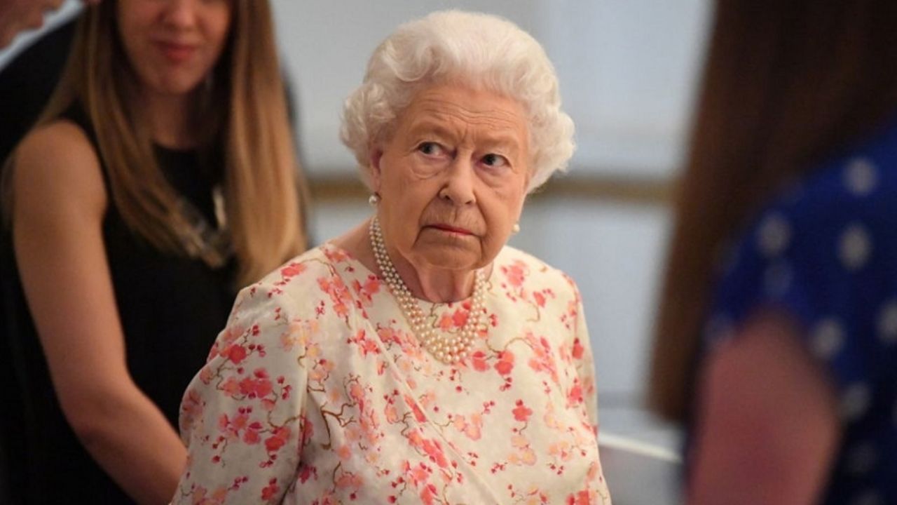 Corona en crisis: Reina Isabel II perdería millones de euros a causa de la pandemia