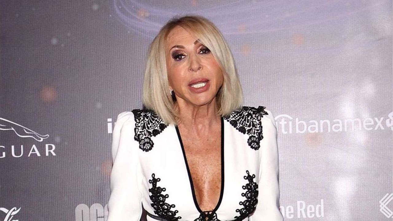 “¡Qué pase el desgraciado!”: Laura Bozzo le grita a una persona en el estacionamiento