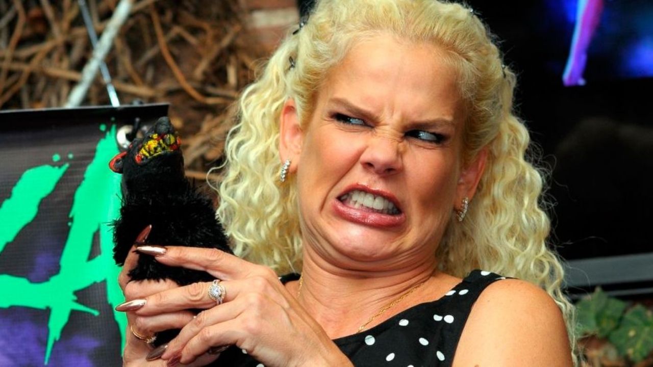 Niurka se disfraza de Barbie y todo Instagram estalla contra ella: “Pareces plastilina derretida”