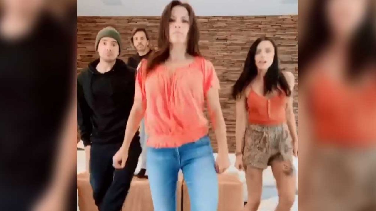 VIDEO: Los Derbez bailan en TikTok; fans notan ausencia de Ochmann y José Eduardo