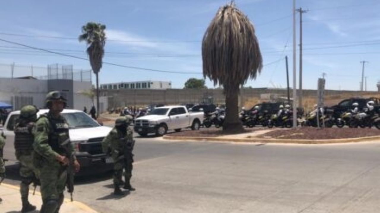 Tres hombres son heridos durante una fuerte riña en una cárcel de Jalisco