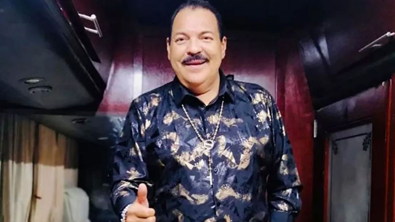 Médico de Julio Preciado habla de la salud del cantante tras nueva visita al hospital