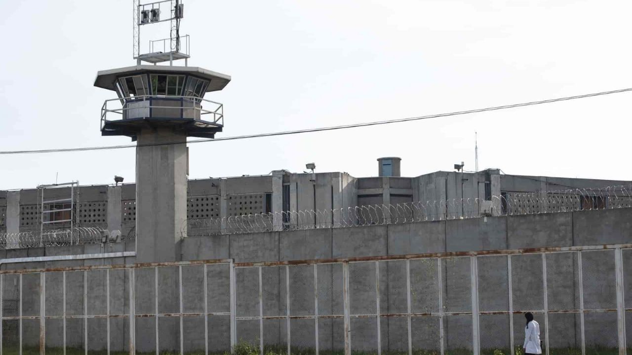 Terror en el penal de Santa Martha: 19 internas dan positivo a Covid-19