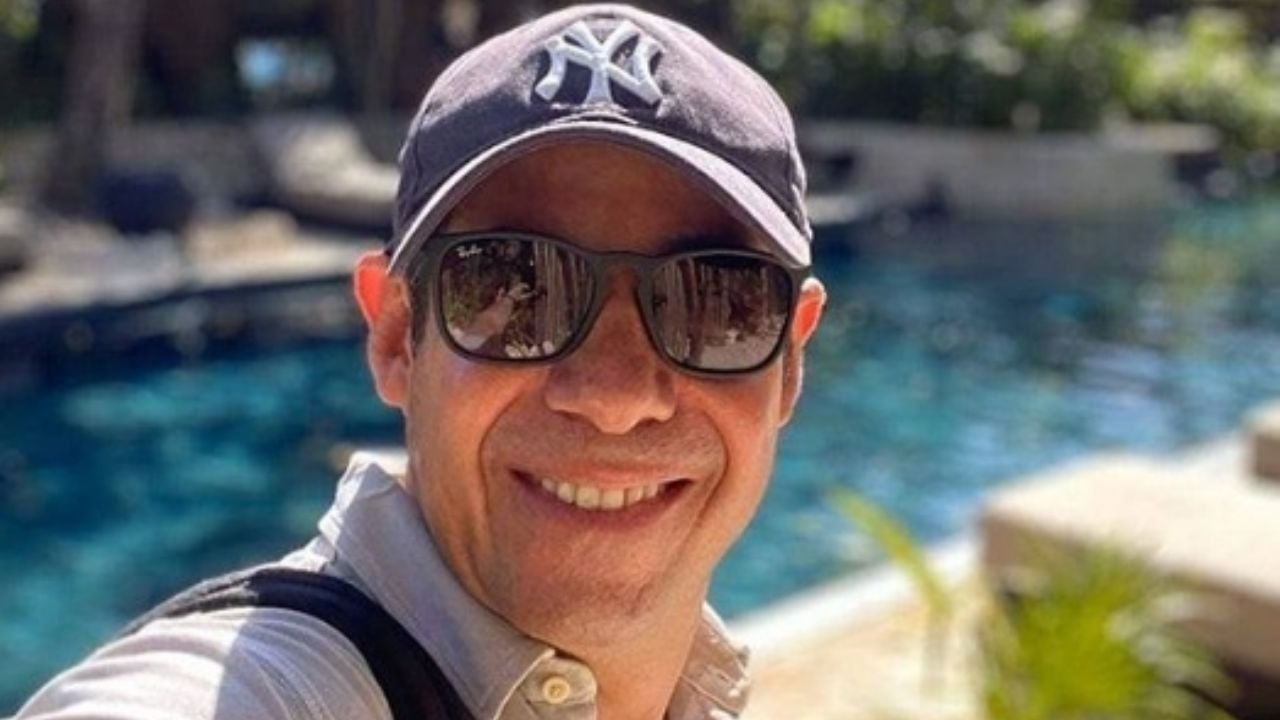 Yordi Rosado se pone nostálgico y comparte fotos inéditas de los 15 años de su hijo