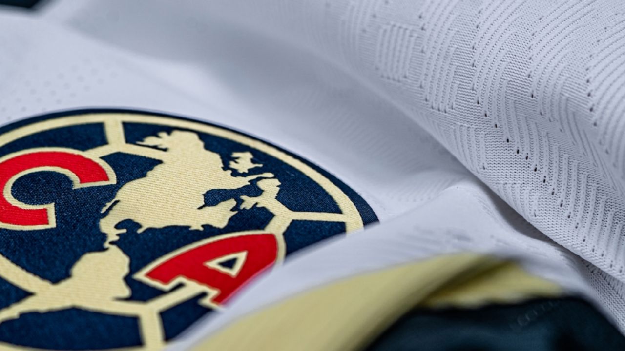 América presenta su nuevo uniforme para la siguiente temporada de la Liga MX