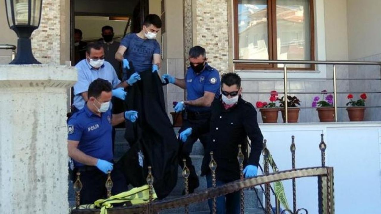 Boxeador turco asesina a su novia con un cuchillo tras discusión