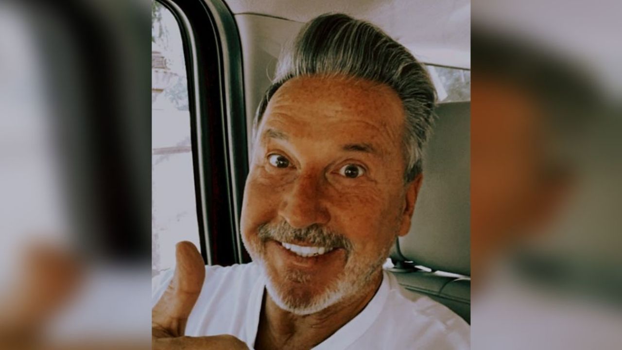 “Ricardo ‘El Enjovenecedor’ Montaner”: El cantante vive halagadores momentos