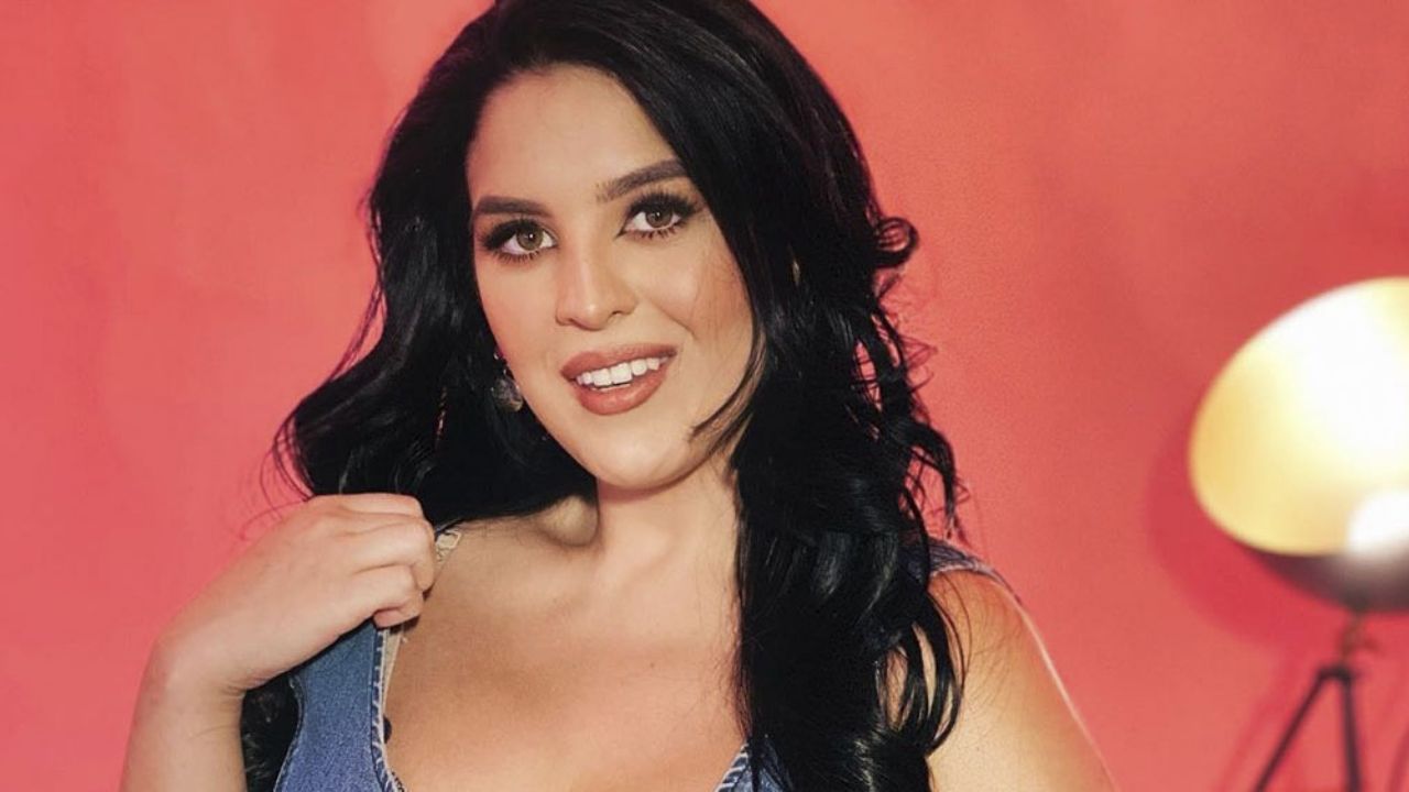 ‘Curvy’ muestra su talento para el canto e impresiona a sus fans en Instagram