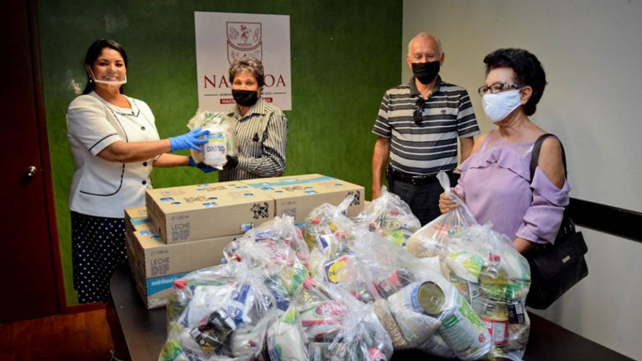 Tiangueros de Navojoa son apoyados con programa alimentario