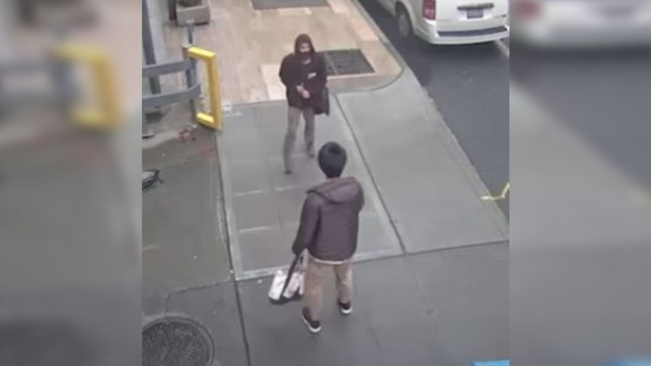 VIDEO: Pareja asiática es agredida en EU; los culpan por el coronavirus