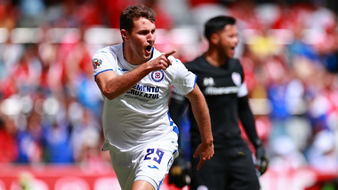 El Cruz Azul pasa por encima del primer lugar de la eLiga MX