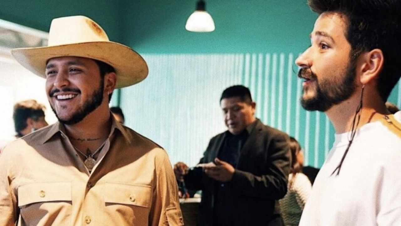 Christian Nodal y Camilo cantan en vivo ‘La Mitad’, sencillo que lanzaron juntos