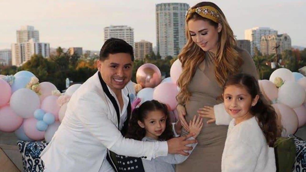 Tunden de críticas a Larry Hernández por querer hacer dinero con la exclusiva de Dalett