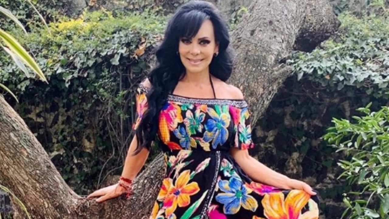 “¿Y el calzón?”: Maribel Guardia levanta más que pasiones con sensual baile en minivestido