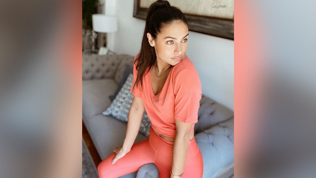 Exactriz de Televisa calienta hasta el sol en poca ropa desde la cama: “Mamacita”