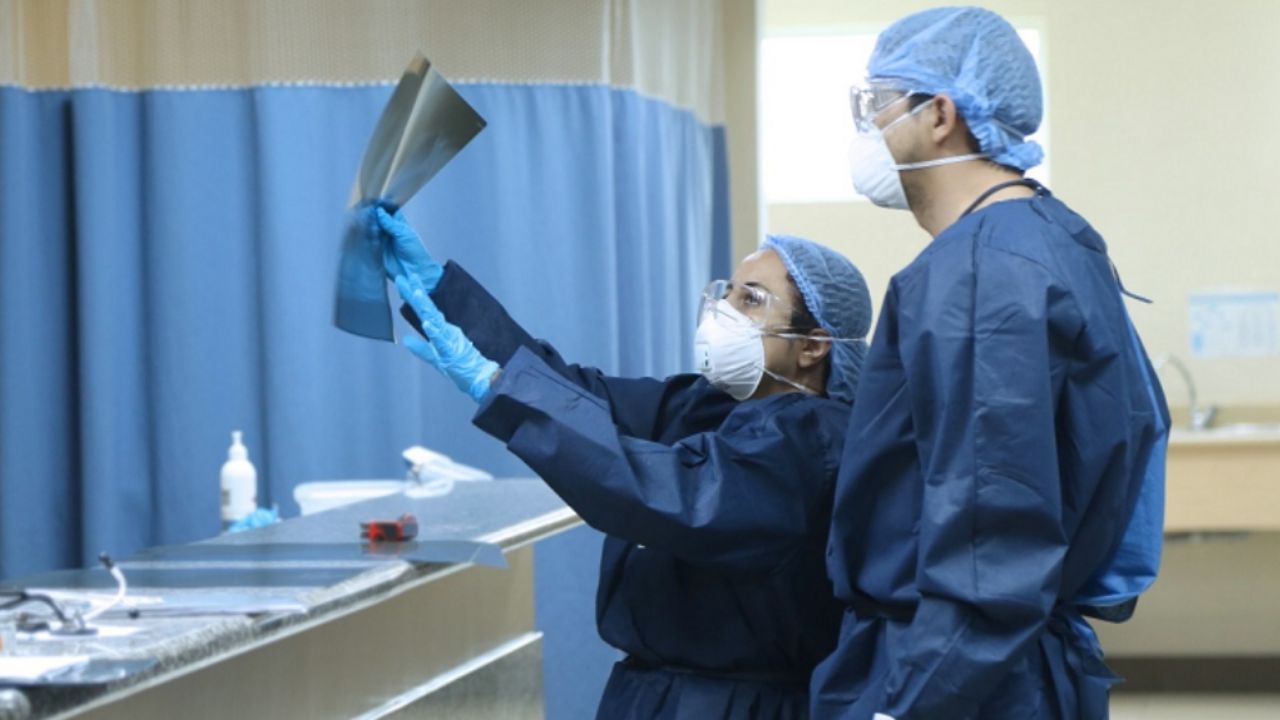 Ecuador registra 5 mil 419 muertos por Covid-19 entre confirmados y probables