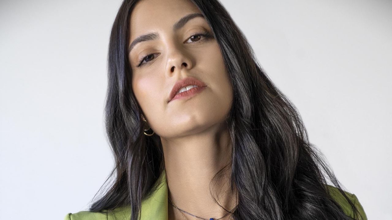 Bárbara López de ‘Desenfrenadas’ desata bajas pasiones al aparecer sin ropa interior