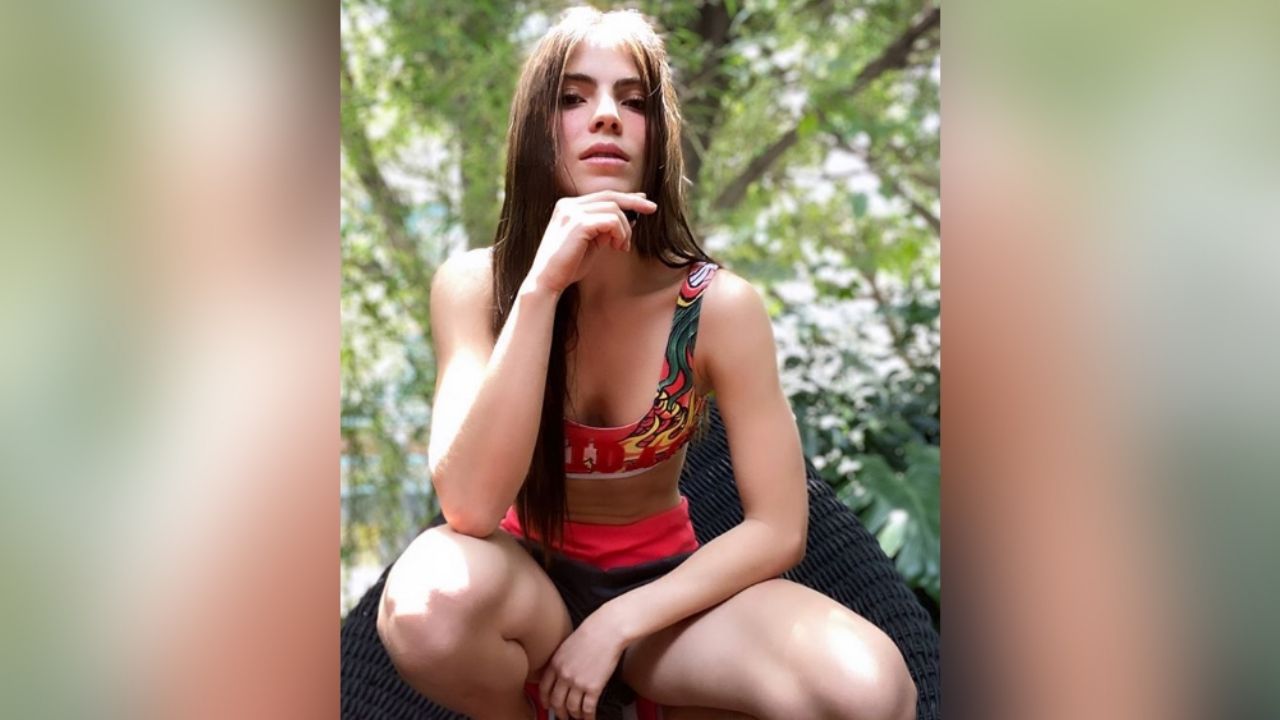 Esmeralda Ugalde acalora al posar con sexy conjunto deportivo: “Me encantas”