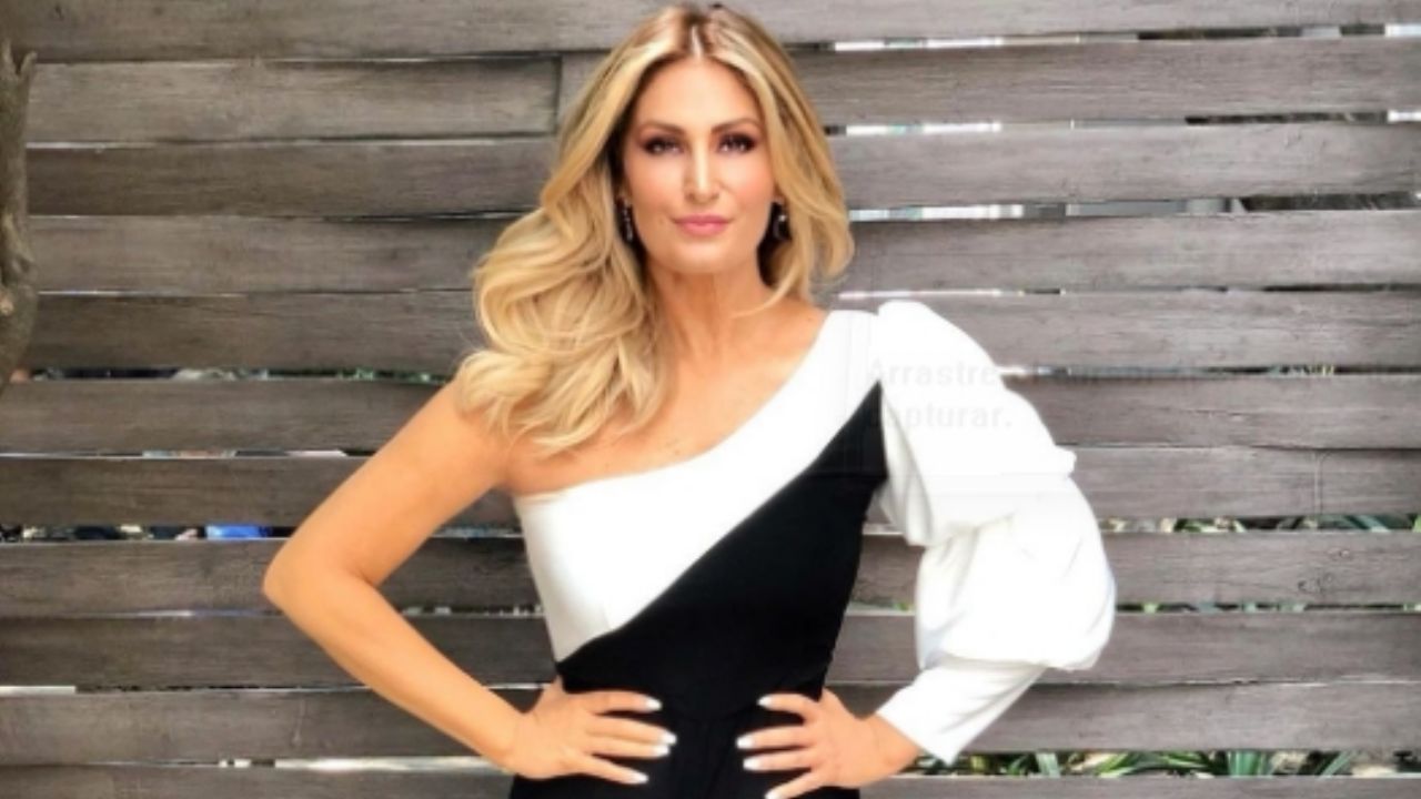 Anette Cuburu ‘calienta’ a todo ‘Venga la Alegría’ al aparecer con tremendo escote: “Muñecota”