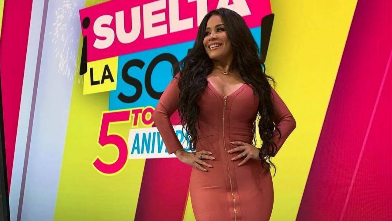 Carolina Sandoval y su ‘explosivo’ baile cautivan durante reto viral en TikTok