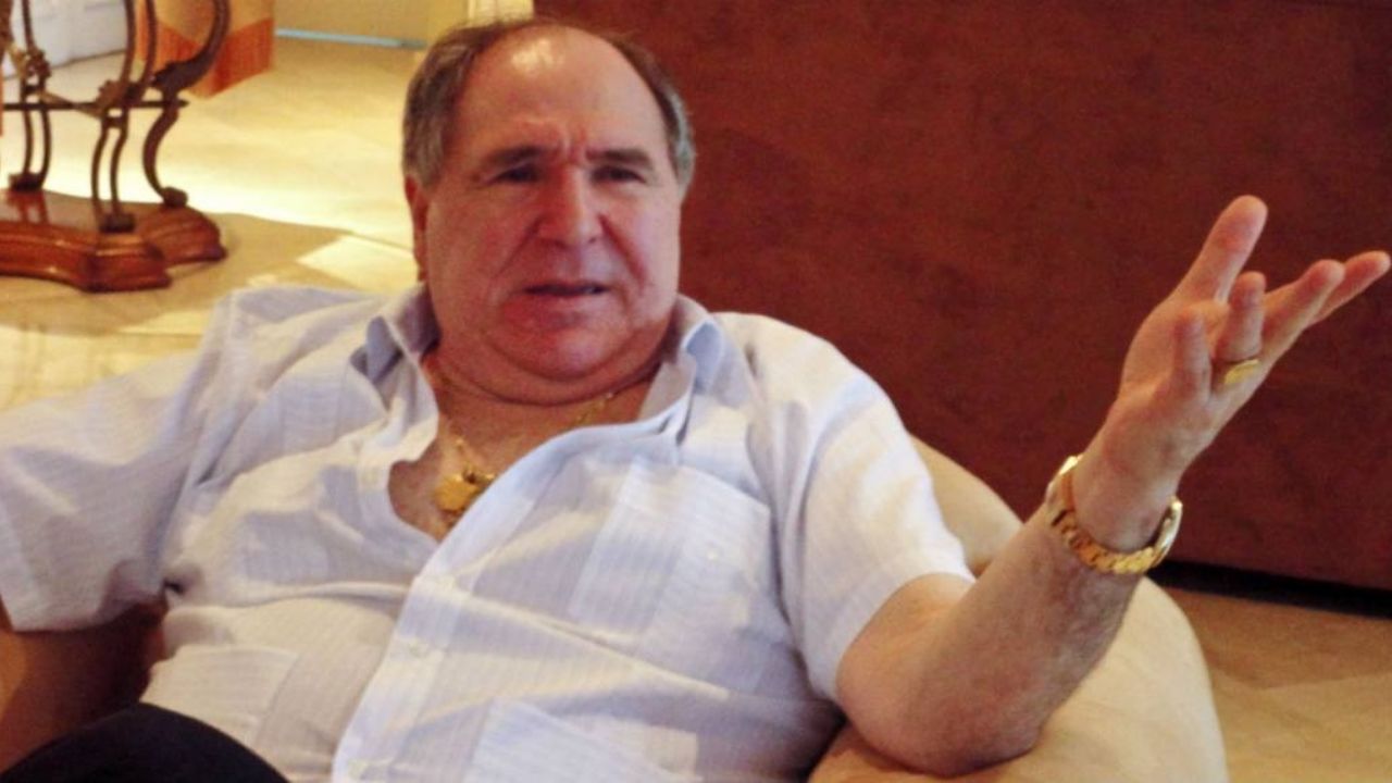 Cae expresidente de Ecuador, Abdalá Bucaram, por presunta corrupción en un hospital