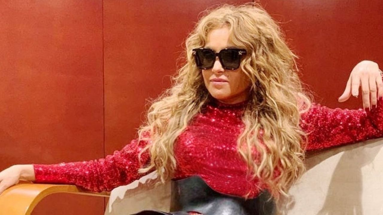 Tras dar positivo en antidoping, Paulina Rubio reaparece y manda “buenas vibras”
