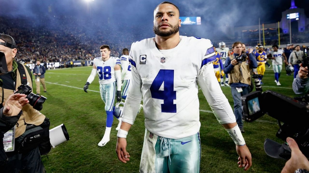Dak Prescott donará un millón de dólares para capacitar a la Policía