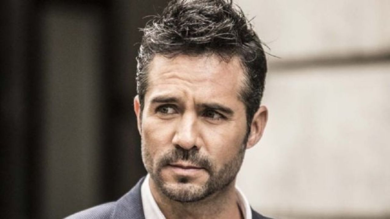 Entre lágrimas, galán de Televisa revela que cayó en las drogas y ¡hasta pidió dinero en las calles!