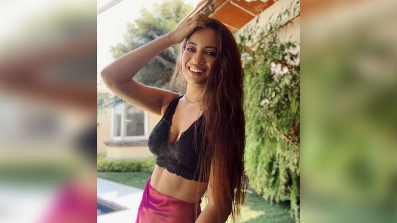 ¡Al estilo de Bárbara de Regil!: Marcelia Figueroa luce su cuerpo en bikini