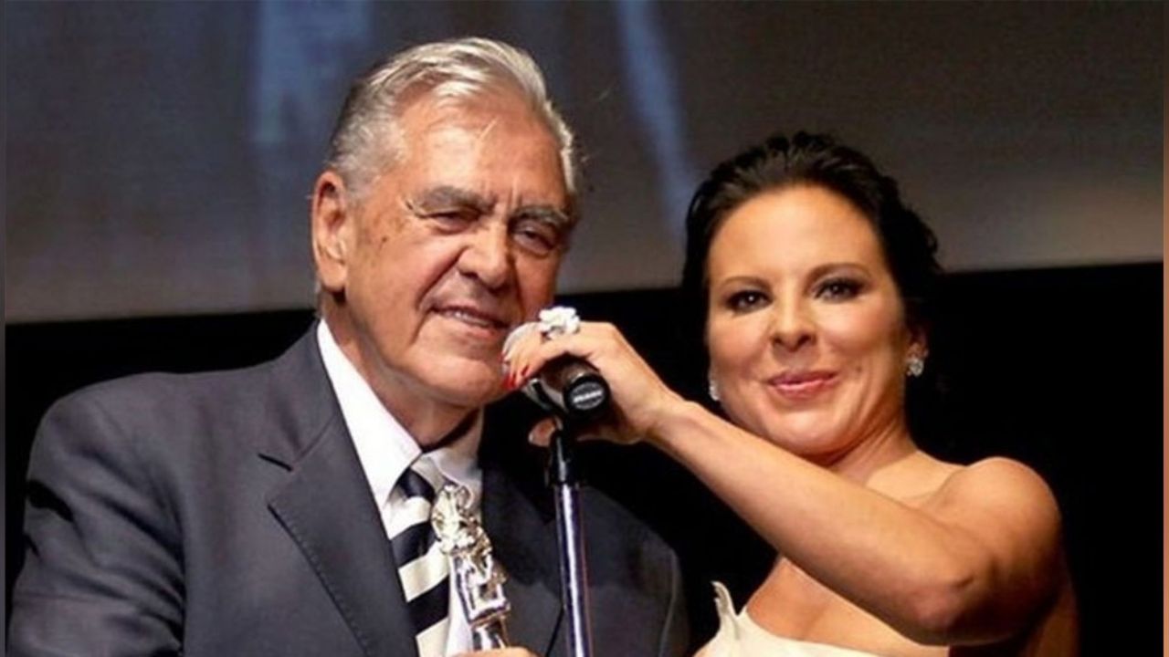 Eric del Castillo llora devastado al dar triste noticia en Hoy