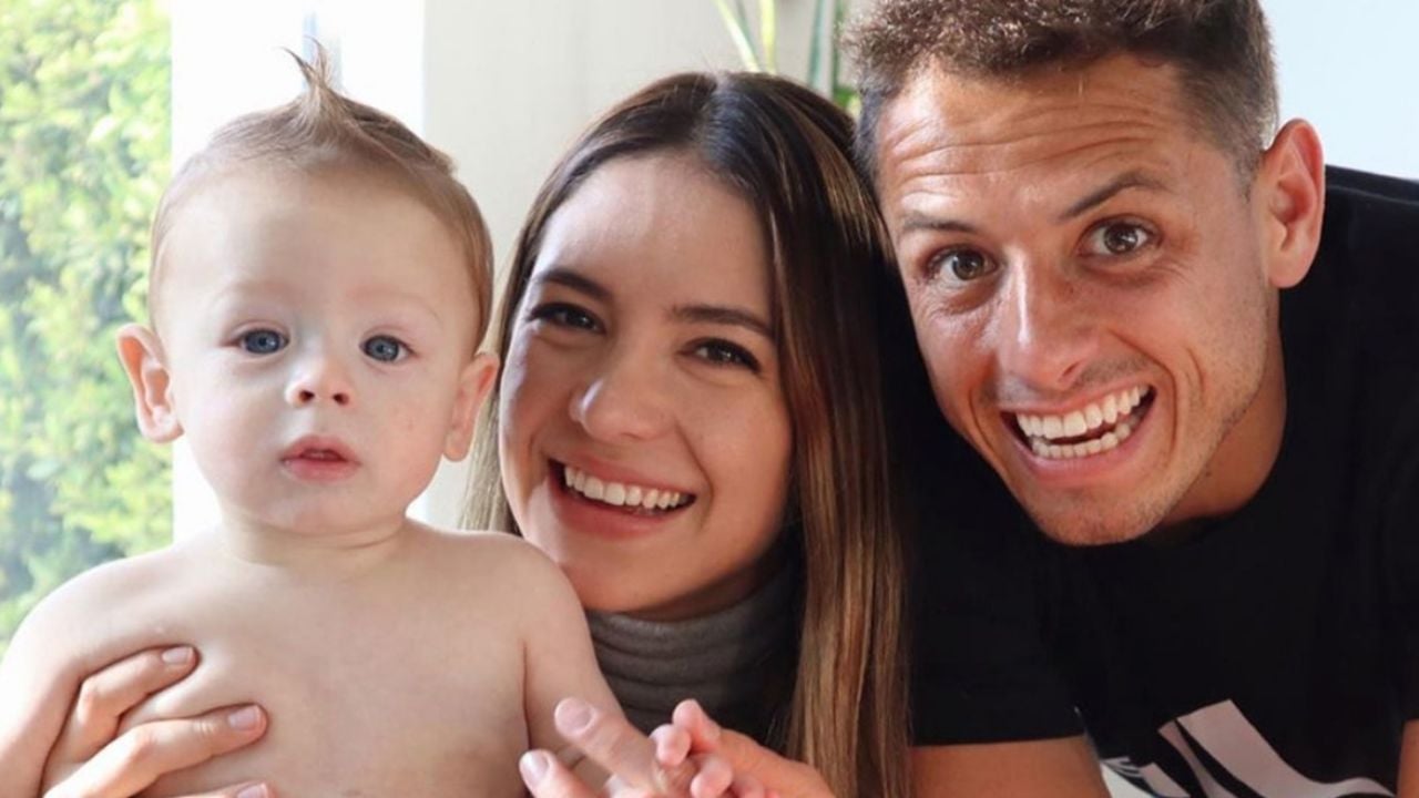 ‘Chicharito’ y Sarah Kohan educan a Noah para alejarlo de la discriminación racial